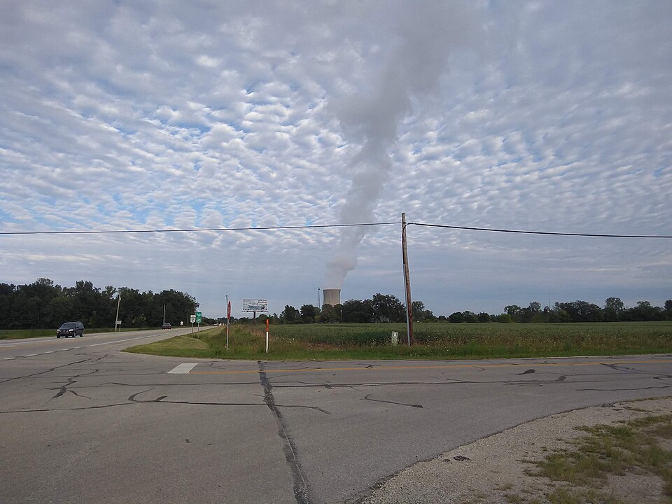 Davis-Besse Nuclear Power Station near Oak Harbor, Ohio